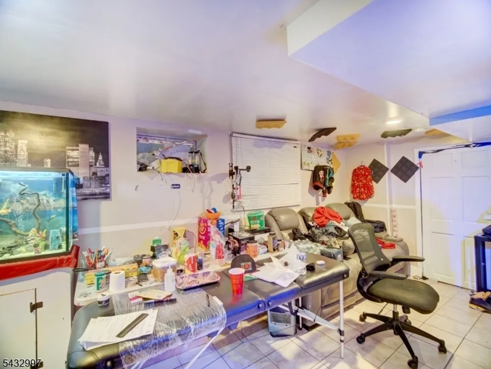 426 E 18th St, Paterson, NJ 07524