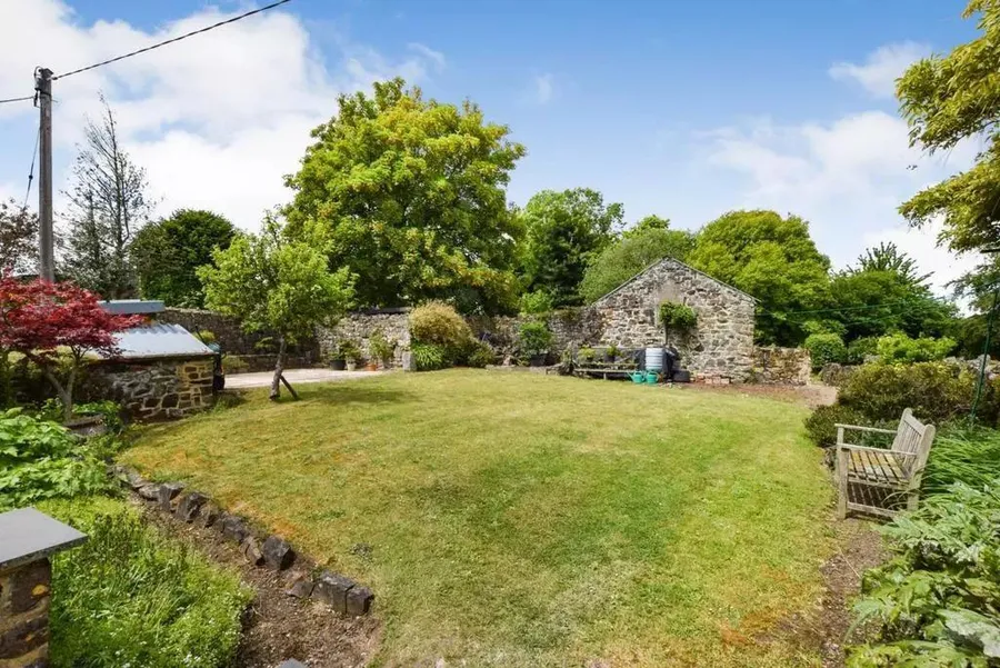 Property Image 17