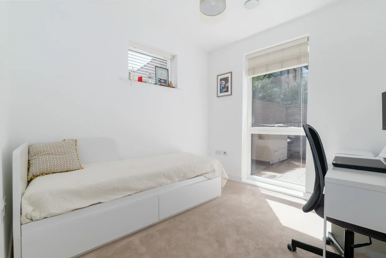 Fergus Street, London, SE10 photo 17