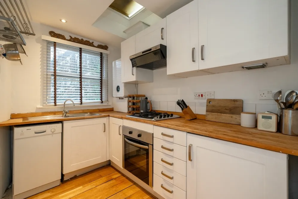 Kingsgate Road London NW6 photo 2