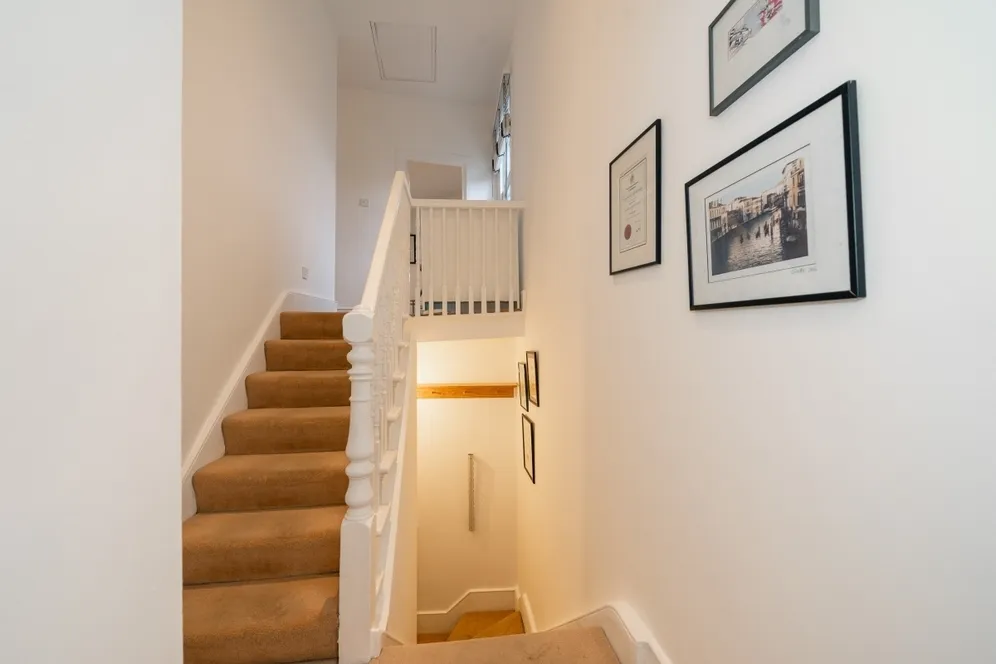 Kingsgate Road London NW6 photo 6