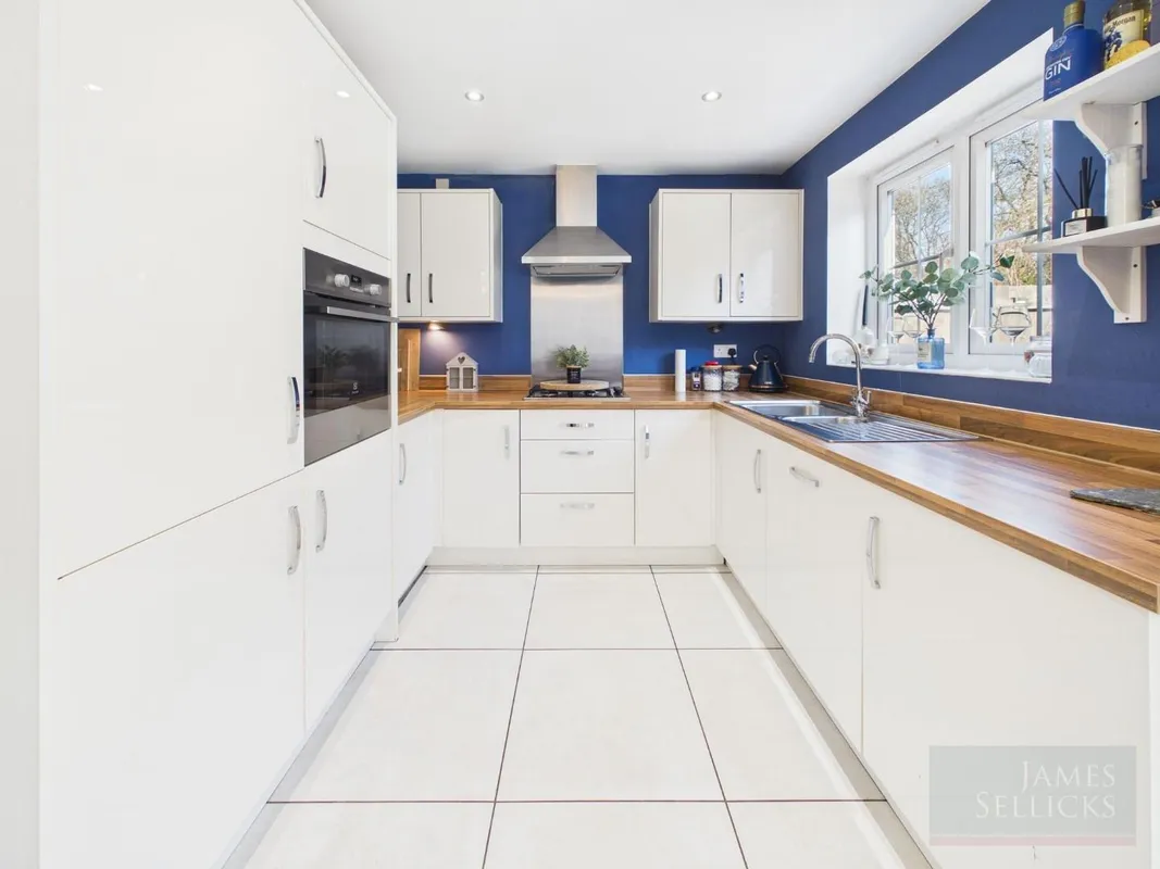 Drovers Close, Glenfield, Leicester