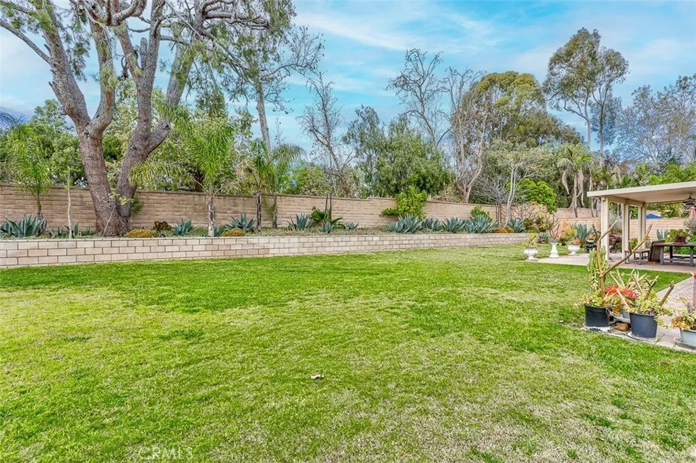 6269 E Calle Jaime, Anaheim, CA 92807