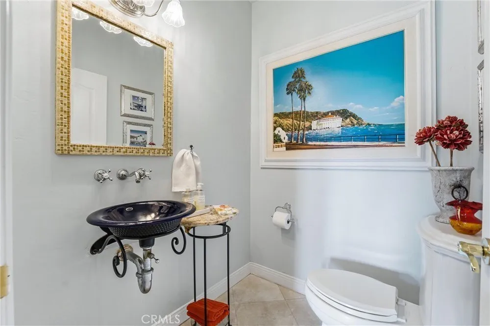 270 Flowerfield Ln, La Habra Heights, CA 90631