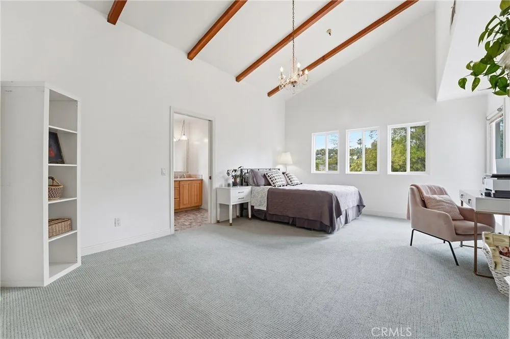 270 Flowerfield Ln, La Habra Heights, CA 90631