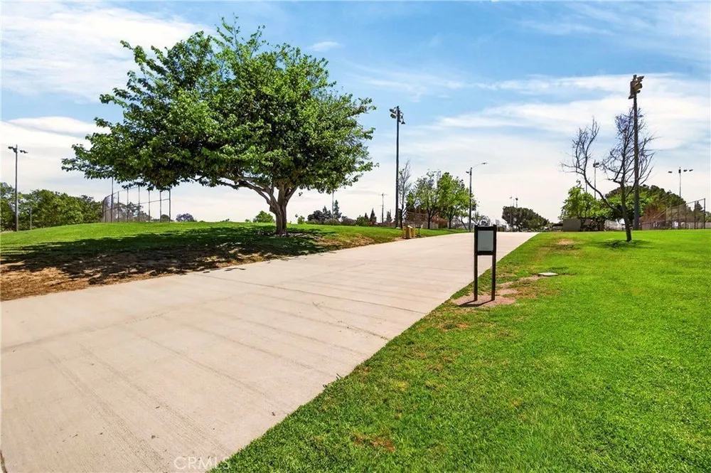 13232 Lorca Rd, La Mirada, CA 90638