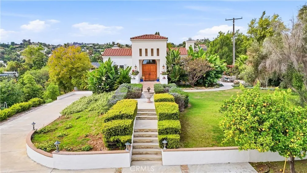 270 Flowerfield Ln, La Habra Heights, CA 90631