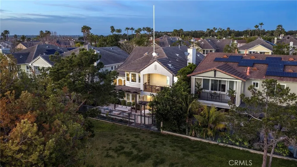 6300 Forester Dr, Huntington Beach, CA 92648