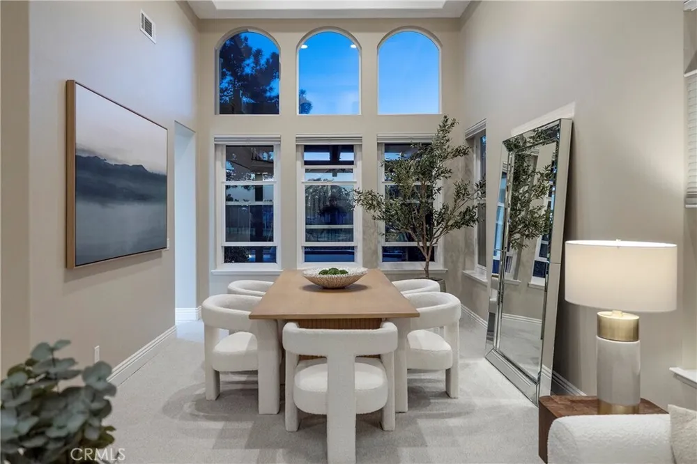 6300 Forester Dr, Huntington Beach, CA 92648