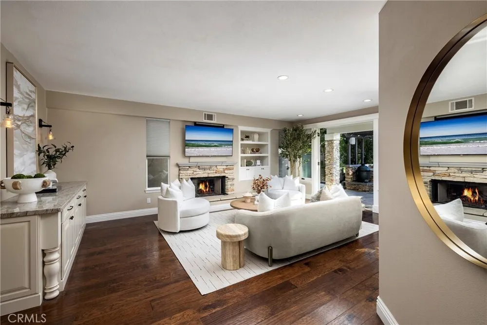 6300 Forester Dr, Huntington Beach, CA 92648