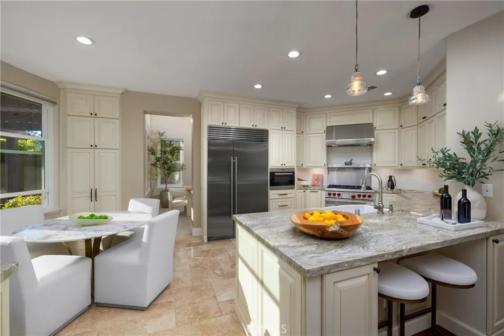 6300 Forester Dr, Huntington Beach, CA 92648