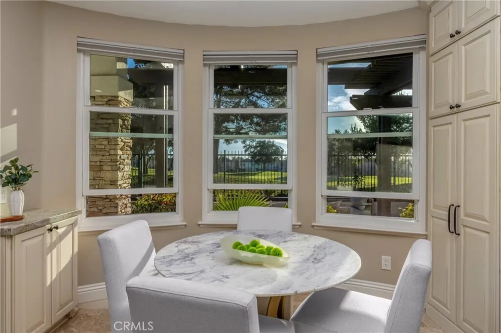 6300 Forester Dr, Huntington Beach, CA 92648