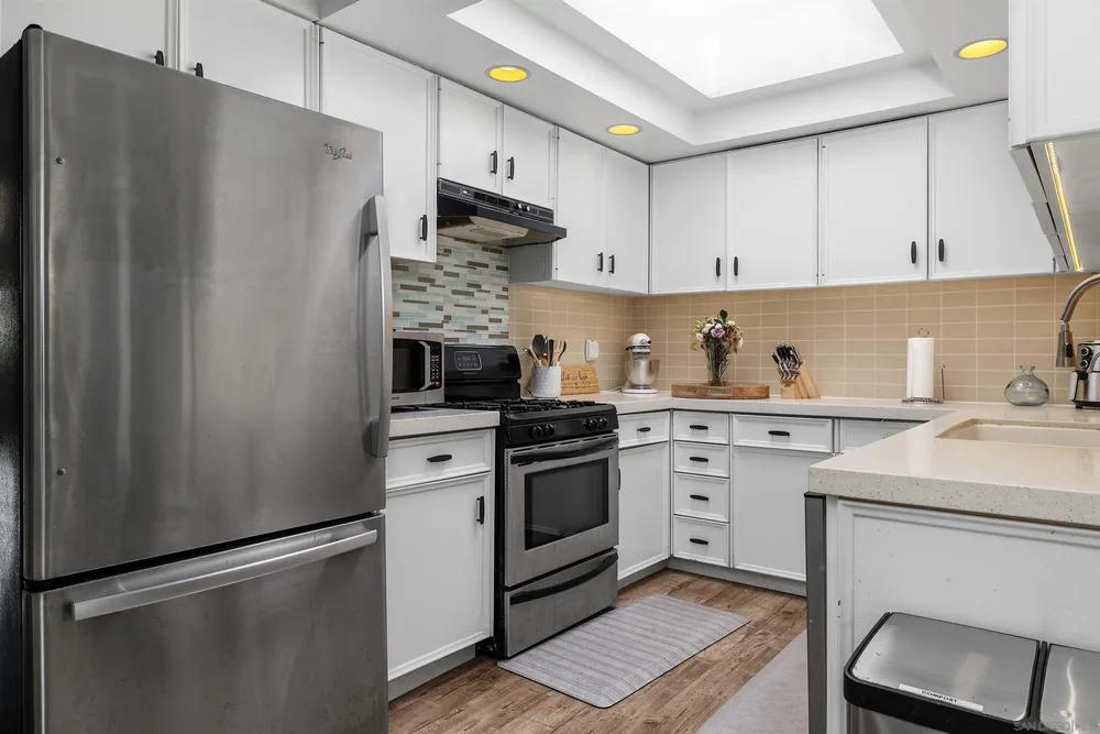 4220 Collwood Ln, San Diego, CA 92115