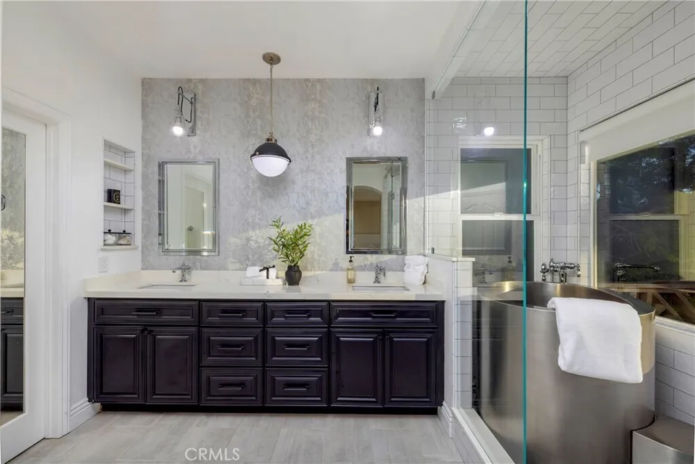 6300 Forester Dr, Huntington Beach, CA 92648