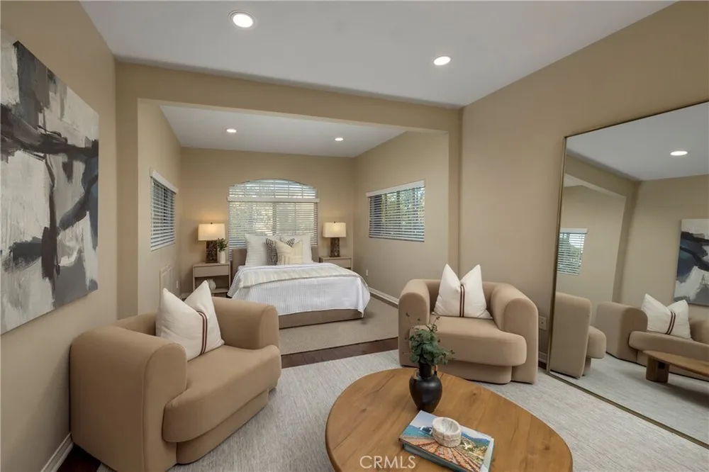 6300 Forester Dr, Huntington Beach, CA 92648