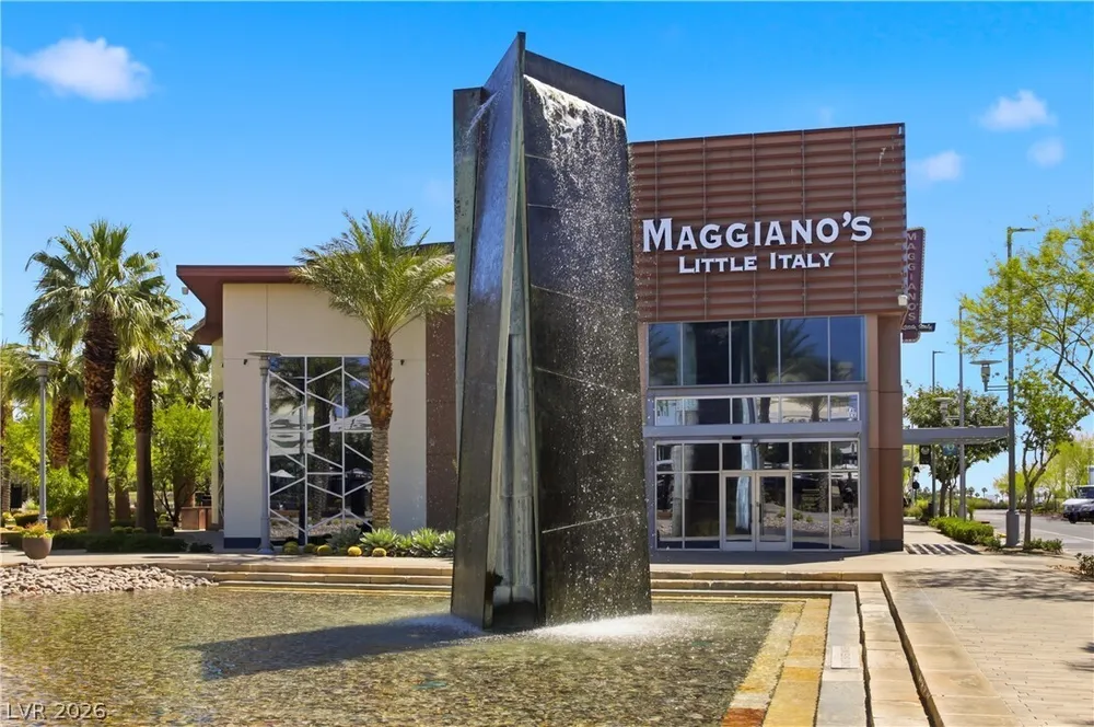 497 Paso De Montana St, Las Vegas, NV 89138