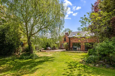 Stratford Road, Loxley, CV35