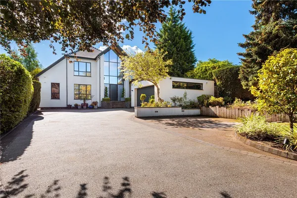 Yew Tree Way, Prestbury, SK10 photo 1