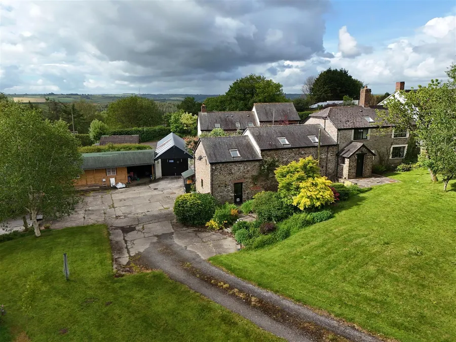 Property Image 32
