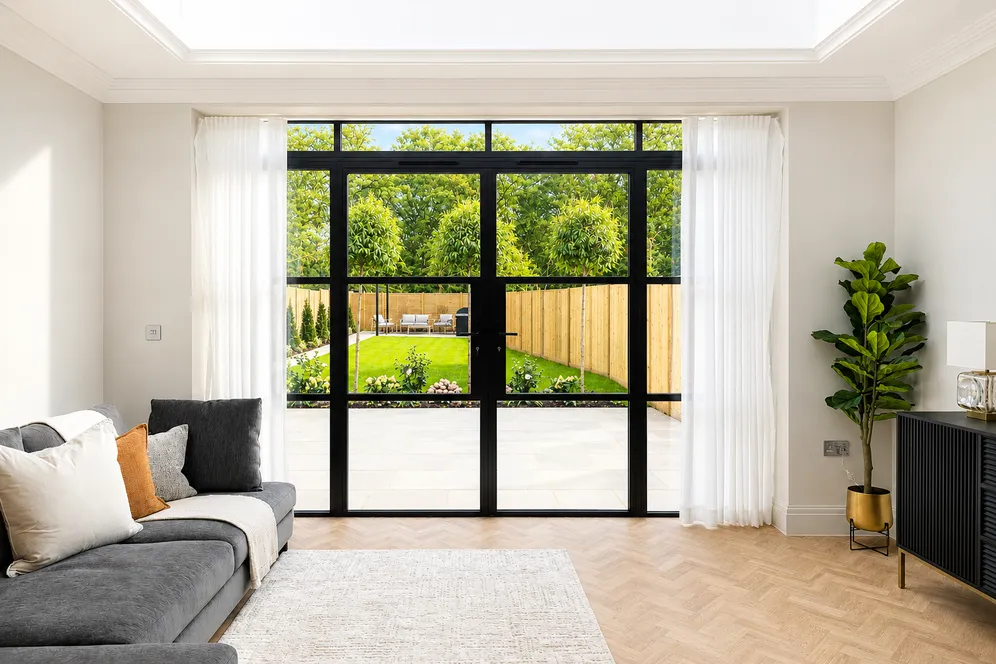 No. 3 Ronmar Place, Oxshott, KT22 photo 6