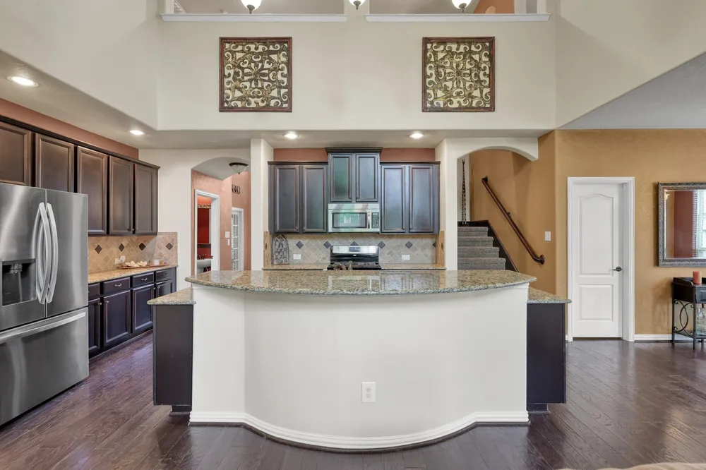 2033 Brodie Ln, Conroe, TX 77301