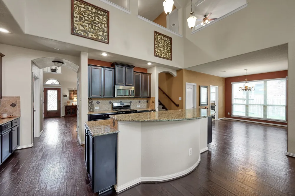 2033 Brodie Ln, Conroe, TX 77301