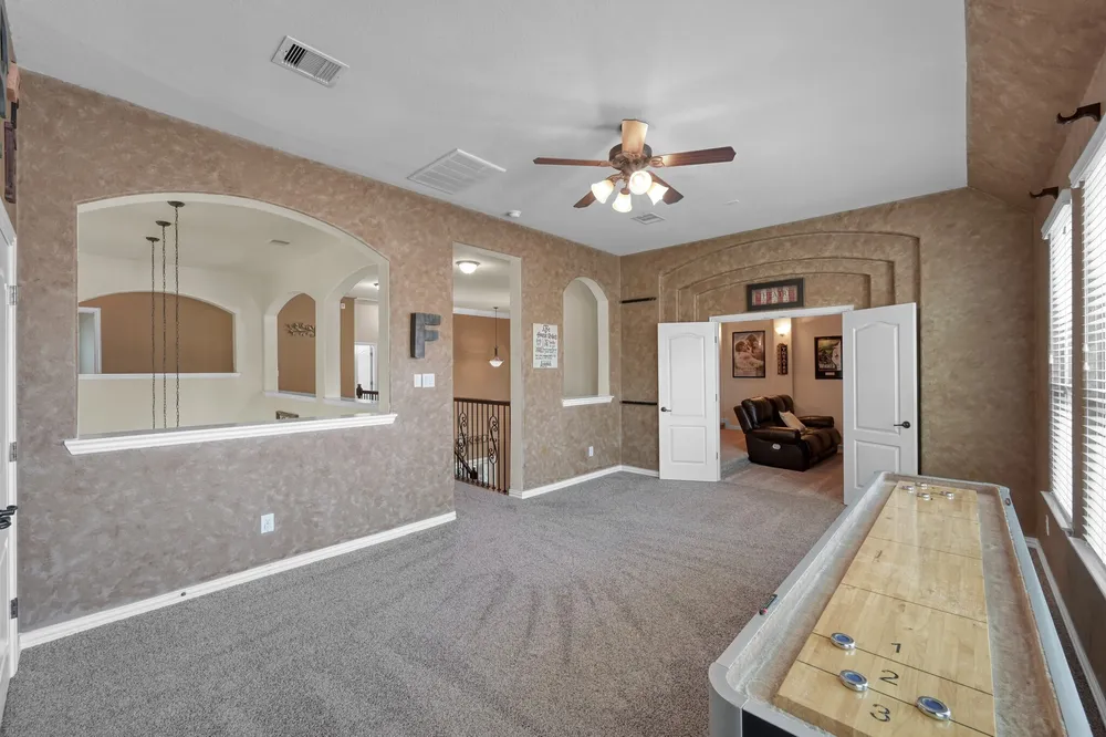 2033 Brodie Ln, Conroe, TX 77301