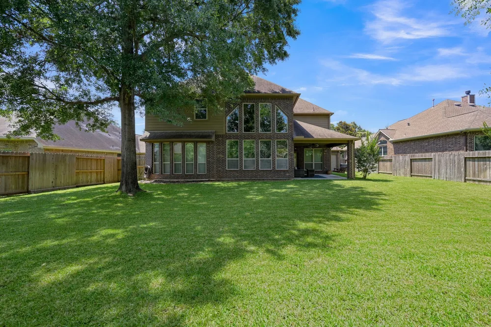 2033 Brodie Ln, Conroe, TX 77301