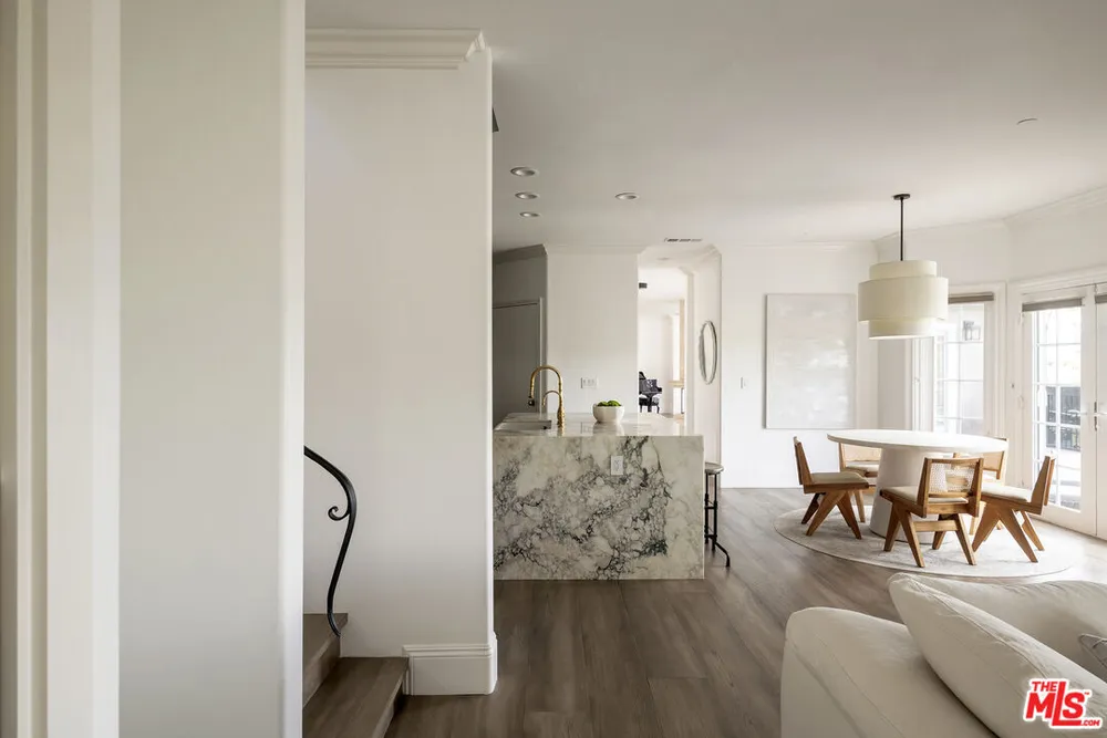12917 Galewood St, Studio City, CA 91604