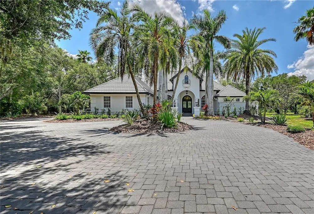 6959 Westchester Circle, Lakewood Ranch, FL 34202