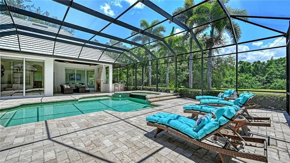 6959 Westchester Circle, Lakewood Ranch, FL 34202