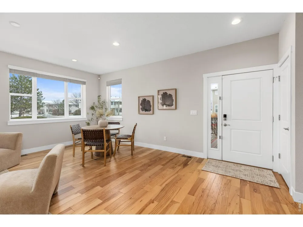 653 Grandview Meadows Dr, Longmont, CO 80503