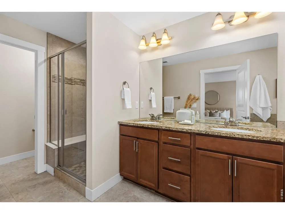 653 Grandview Meadows Dr, Longmont, CO 80503