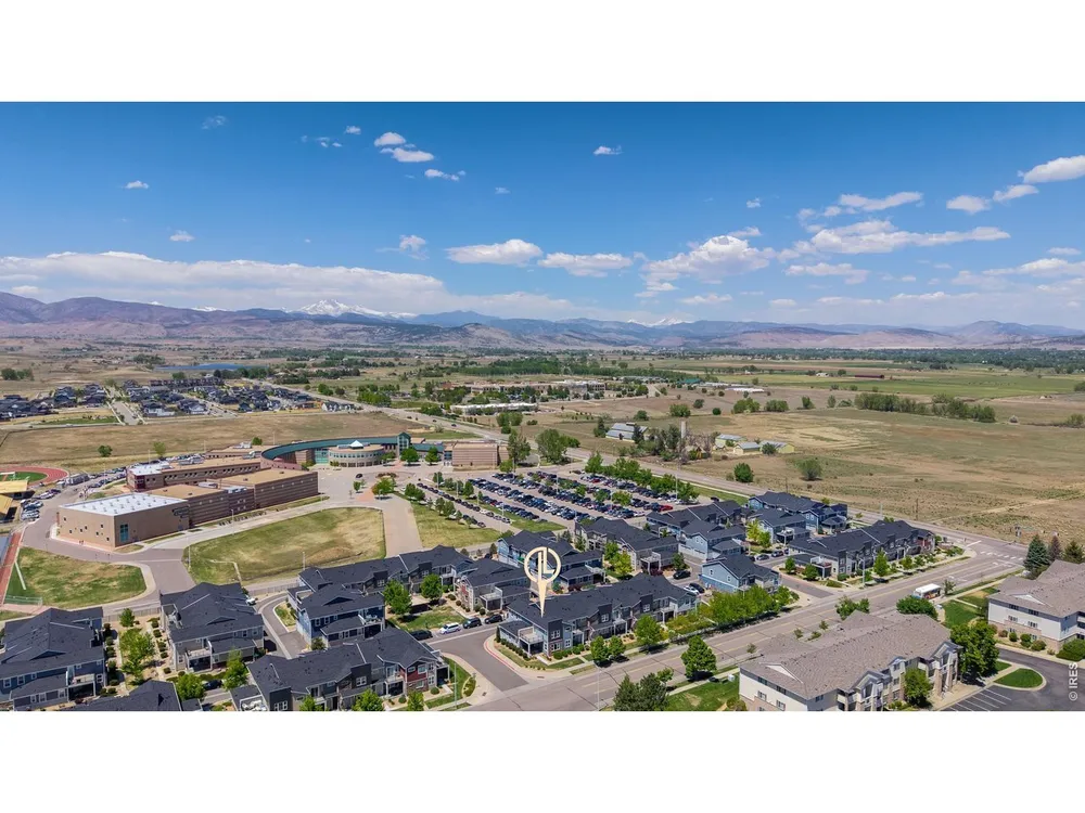 653 Grandview Meadows Dr, Longmont, CO 80503