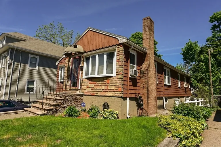 117 Fairmount St, Boston, MA 02124