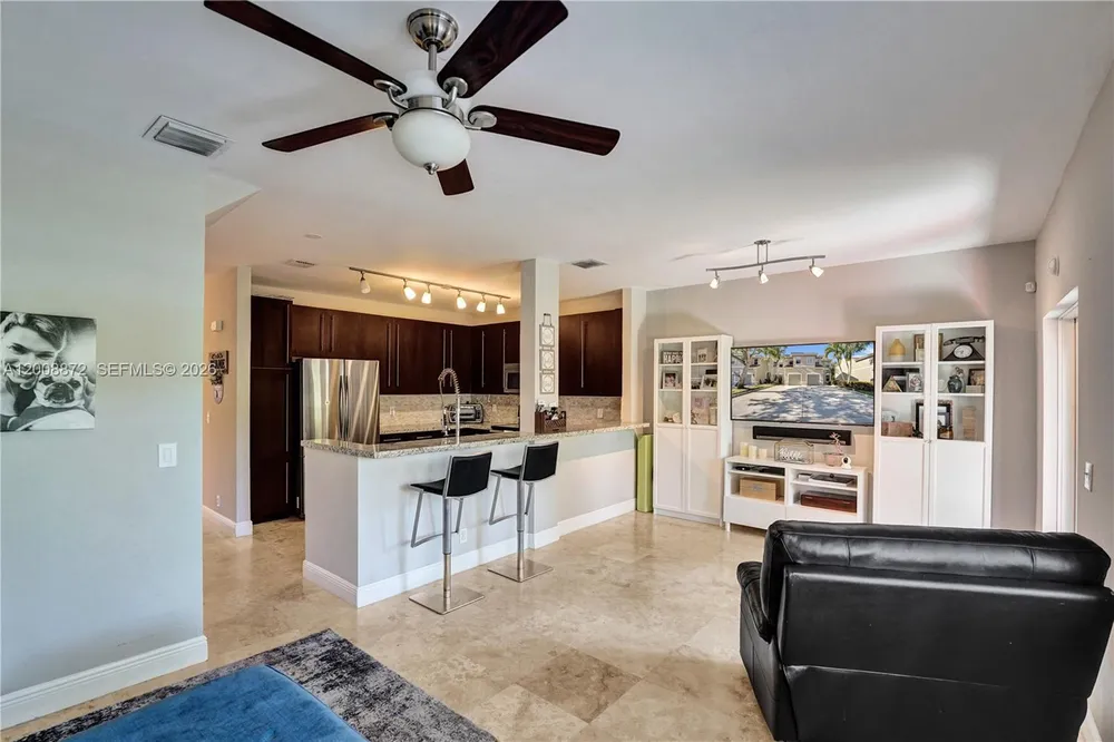 13206 NW 7th Pl, Plantation, FL 33325
