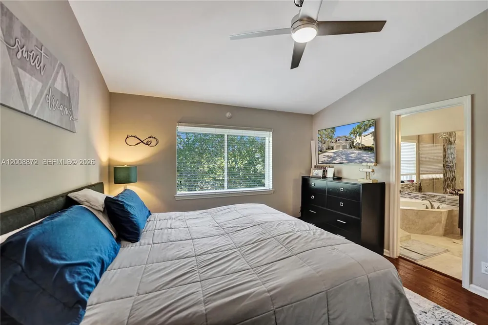 13206 NW 7th Pl, Plantation, FL 33325