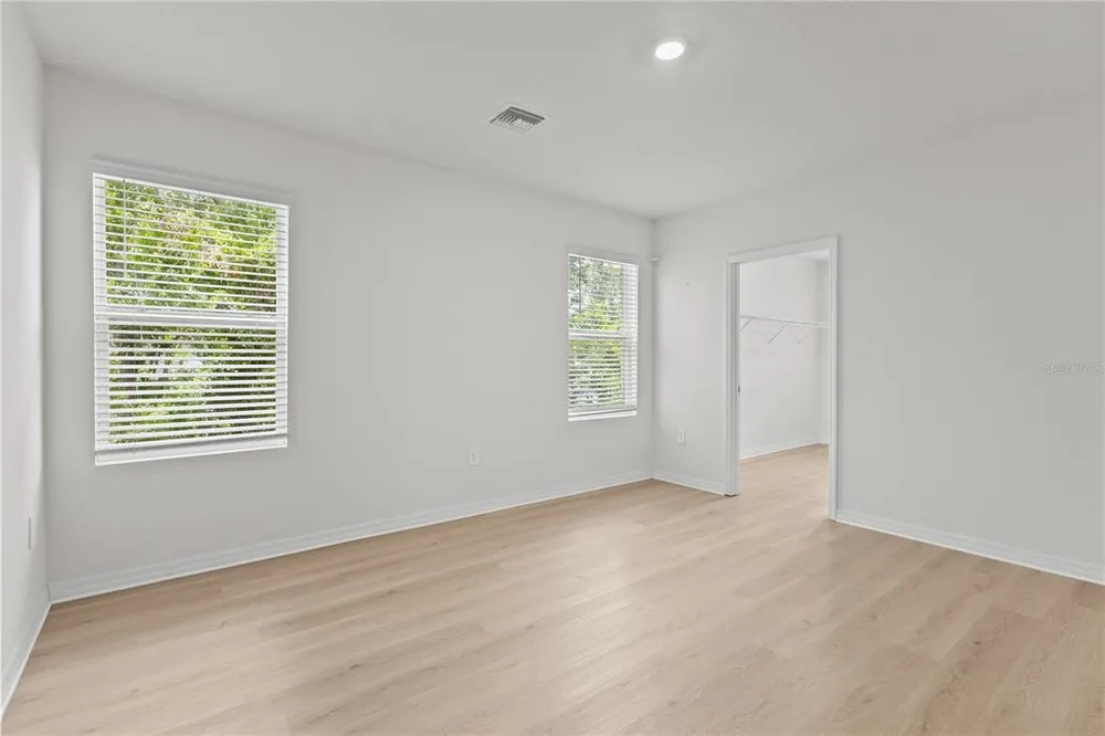 5750 Cape Primrose Dr, Sarasota, FL 34232