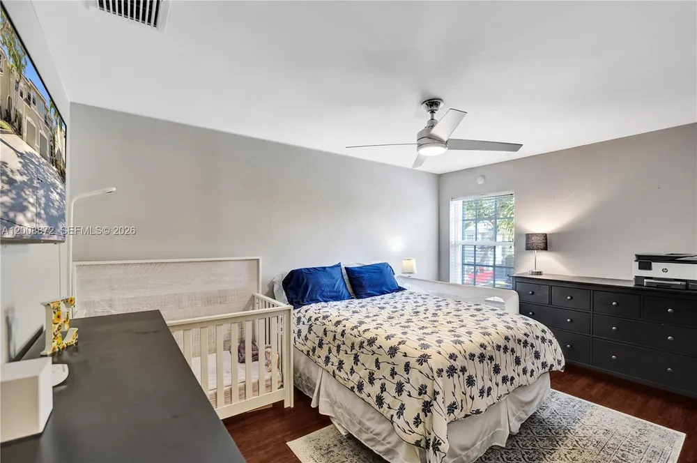 13206 NW 7th Pl, Plantation, FL 33325