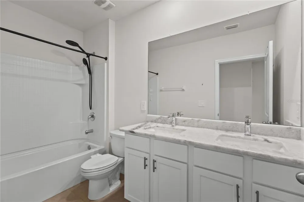 5750 Cape Primrose Dr, Sarasota, FL 34232