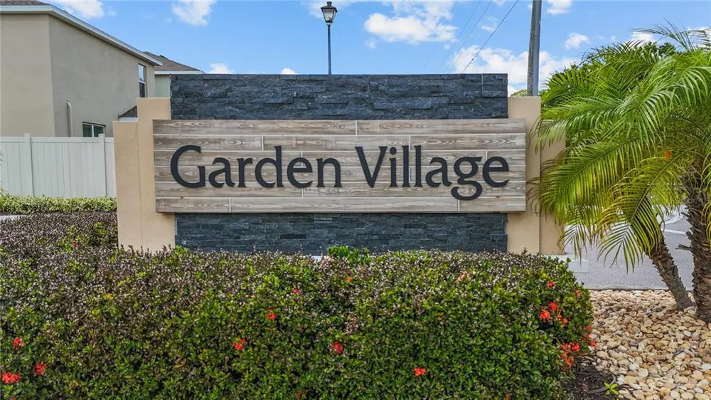5750 Cape Primrose Dr, Sarasota, FL 34232