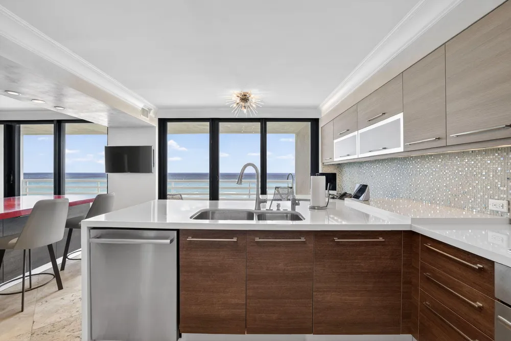 1400 S Ocean Blvd, Boca Raton, FL 33432