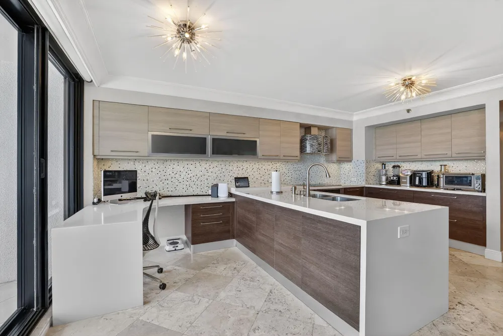 1400 S Ocean Blvd, Boca Raton, FL 33432