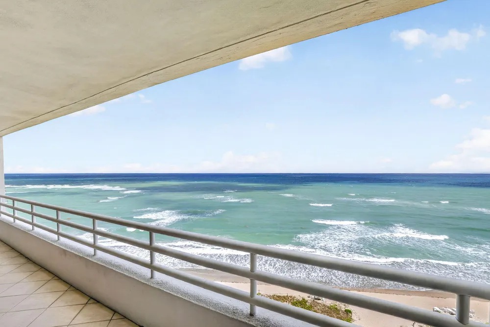 1400 S Ocean Blvd, Boca Raton, FL 33432