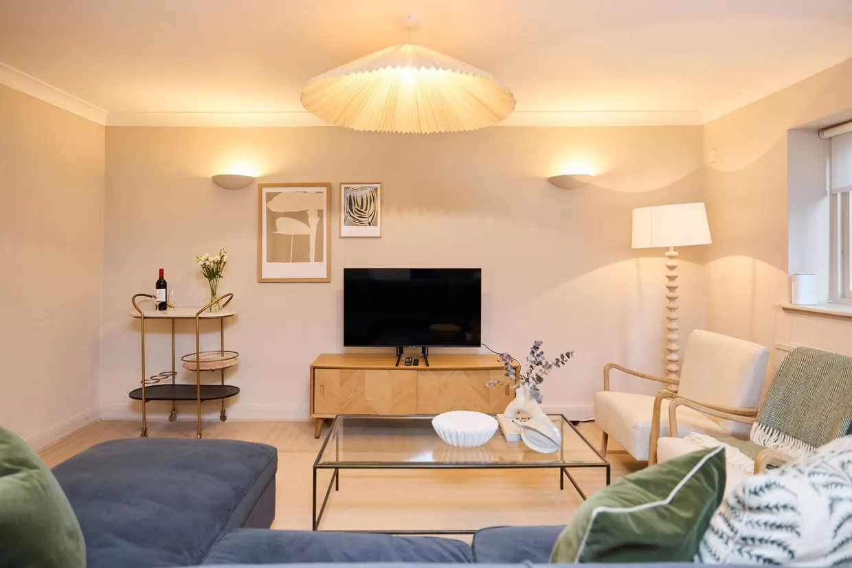 Macroom Road, London, W9 photo 15
