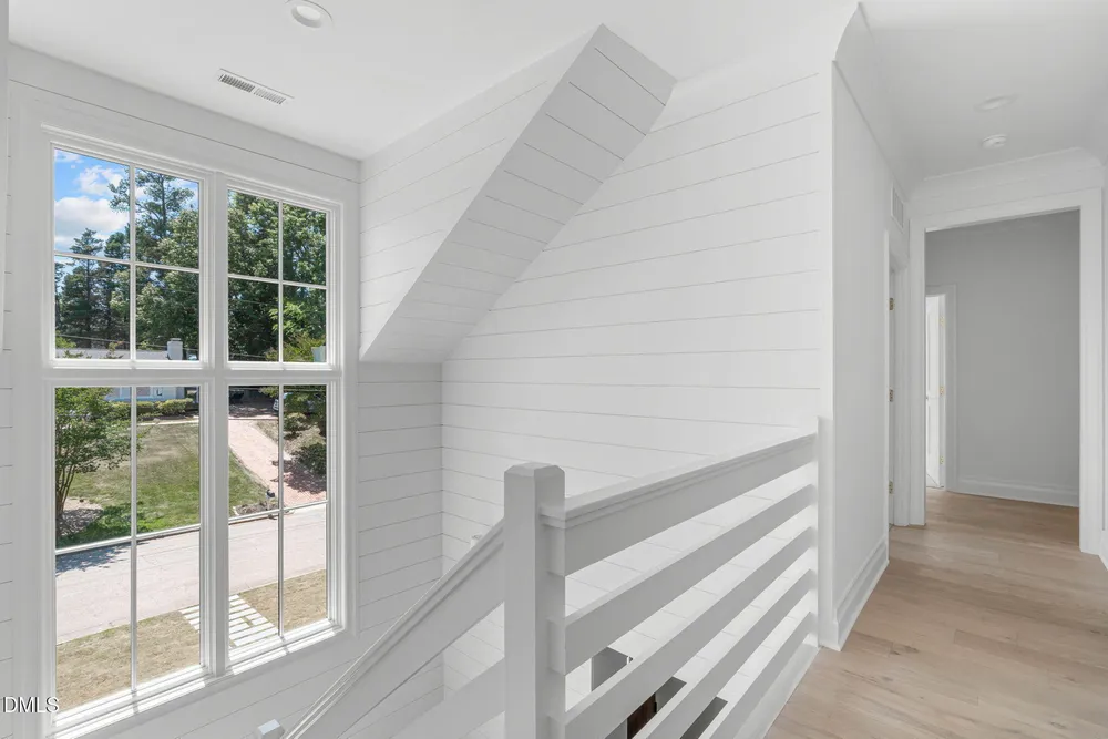 3442 Redbud Ln, Raleigh, NC 27607