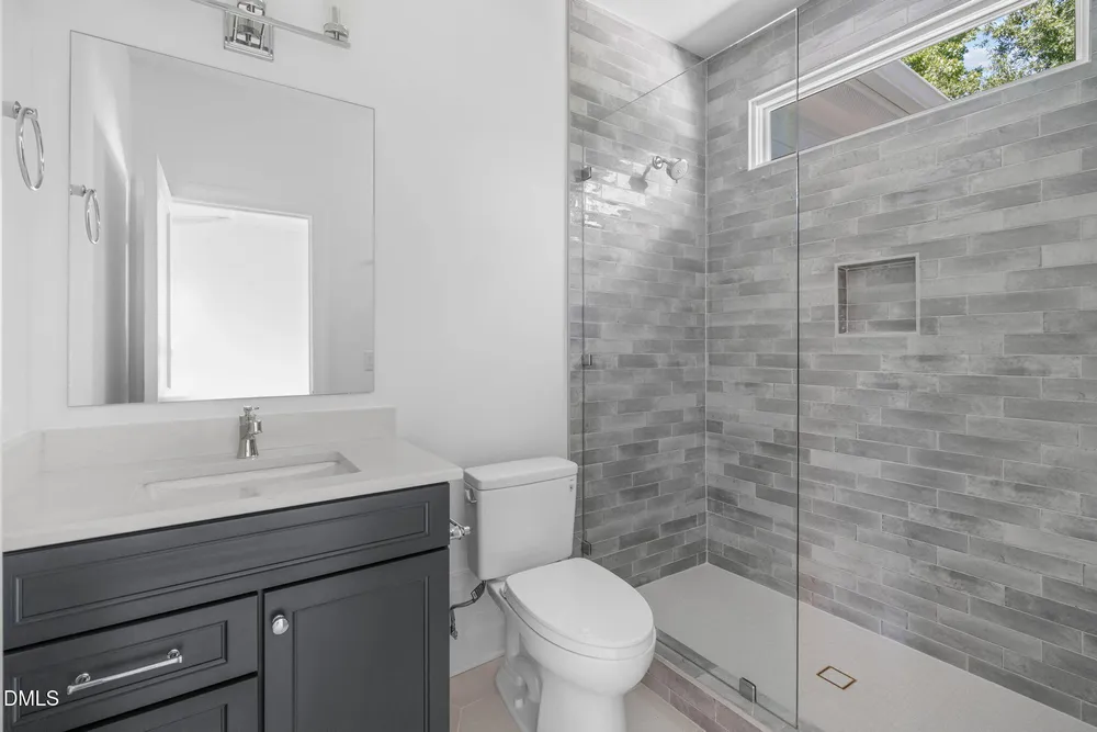 3442 Redbud Ln, Raleigh, NC 27607