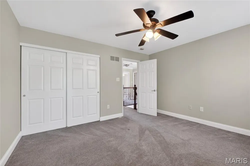 5568 Hennsley Circle, Weldon Spring, MO 63304