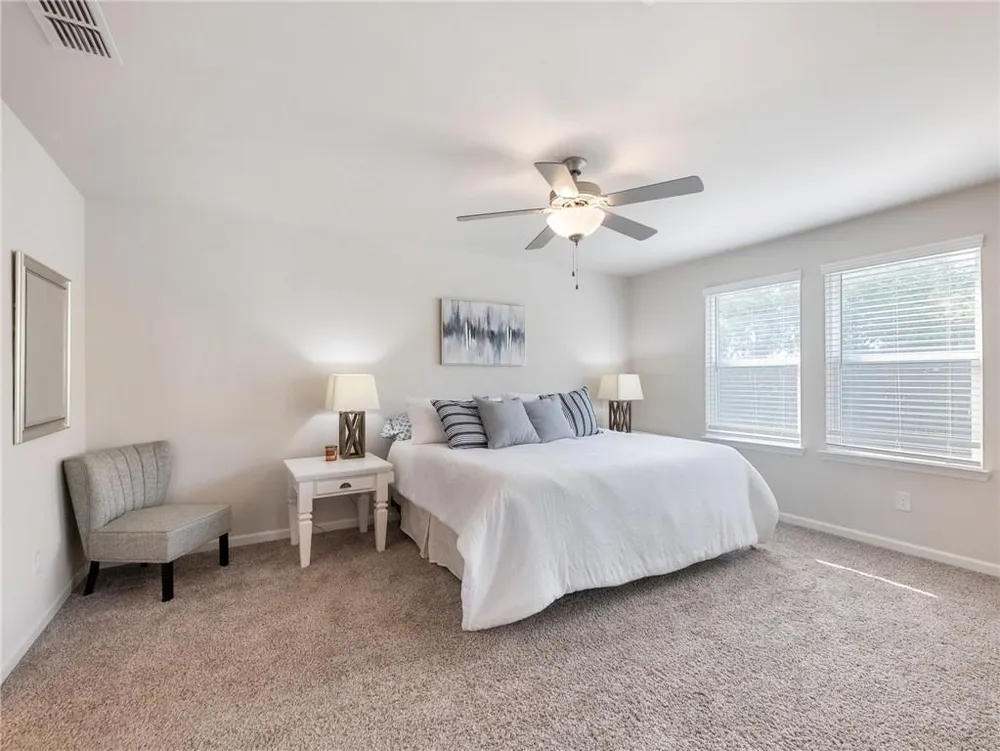 5876 Hackberry Ln, Braselton, GA 30517