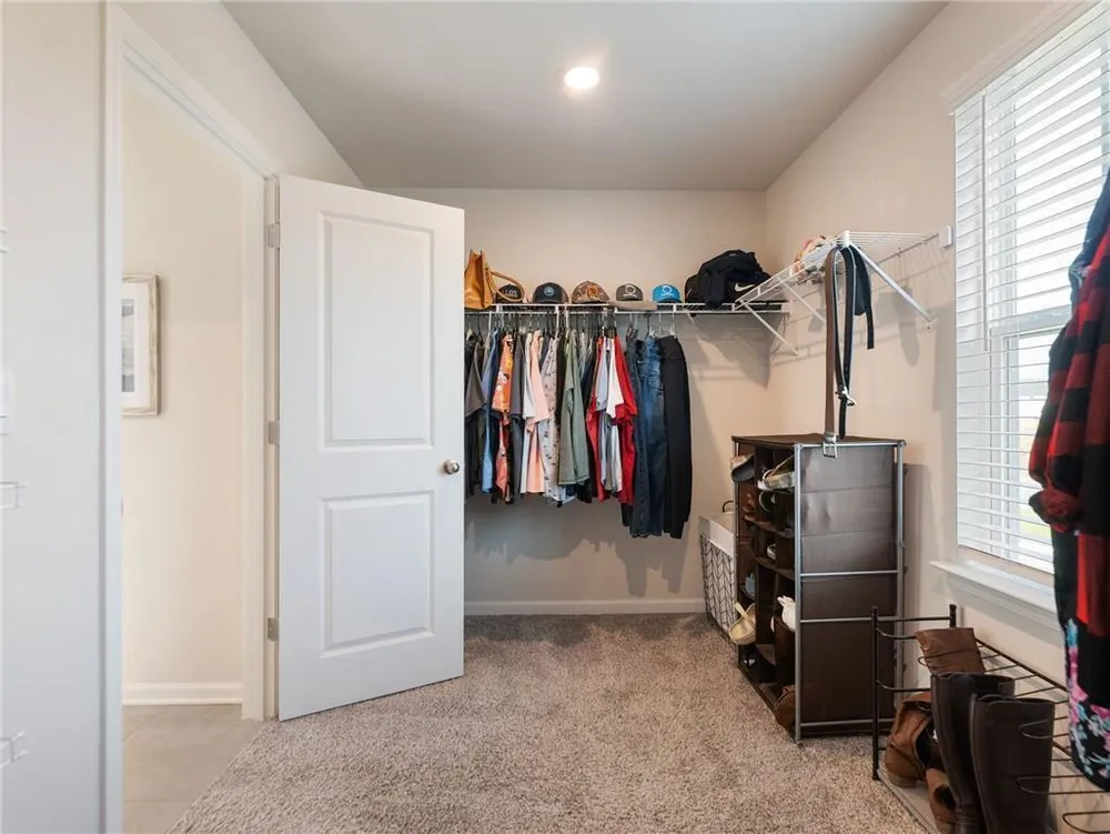 5876 Hackberry Ln, Braselton, GA 30517